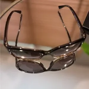 Maui Jim | Accessories | Maui Jim Brown Sunglasses Oversized  display picture 2